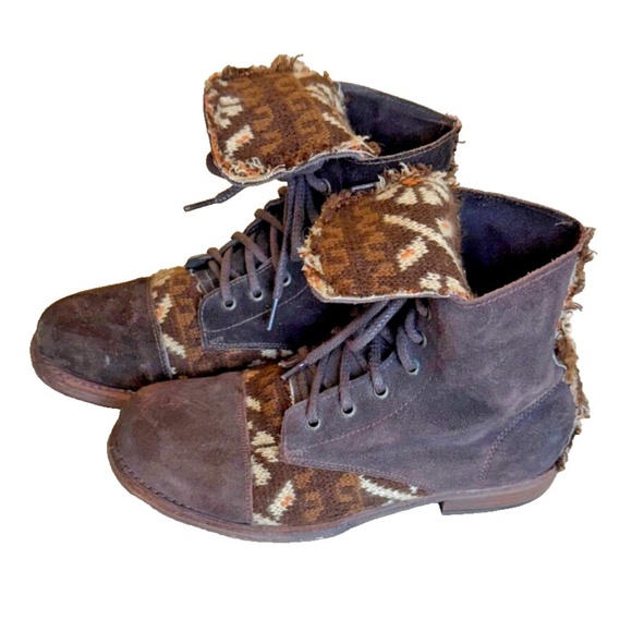 Bed Stu ~ Distressed Suede Lace Up Ankle Boots; Brown; Ladies Size 10 - Picture 1 of 9